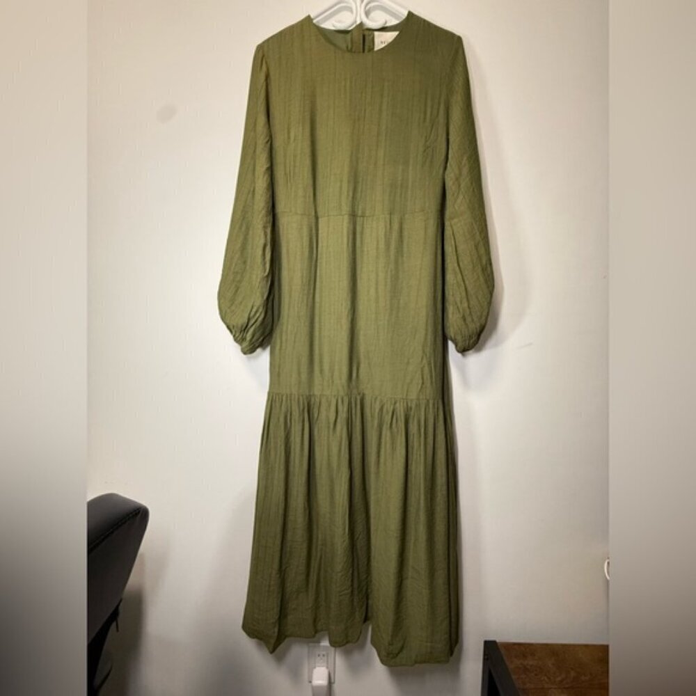 Veiled Mila Tiered Dress Olive Green size S - Picture 3 of 13